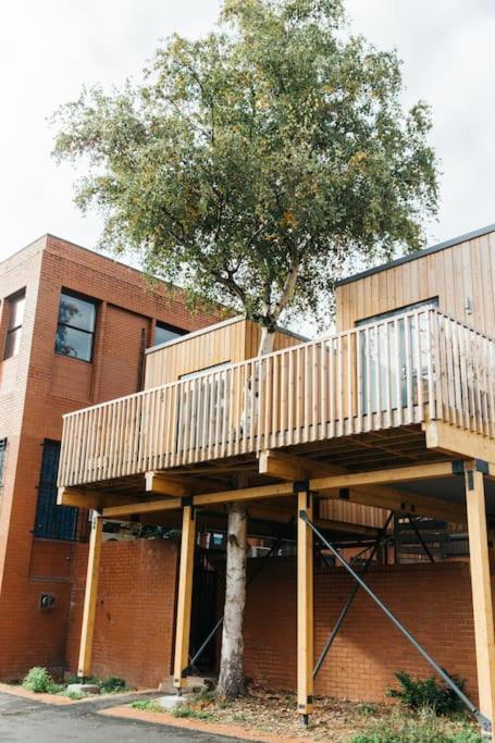 Carmen Eco-Pod / Treehouse, Close To Cabot Circus Bristol Exterior photo